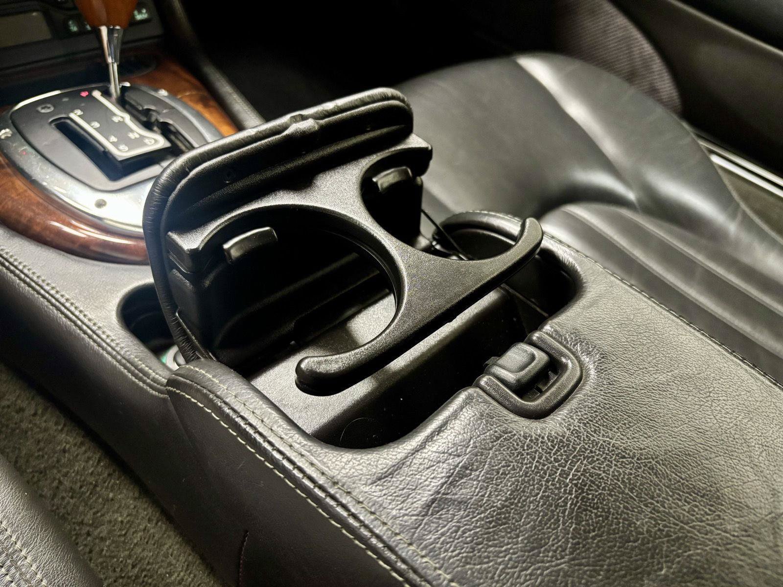 Used 2005 Jaguar XK8 Convertible RWD image 34