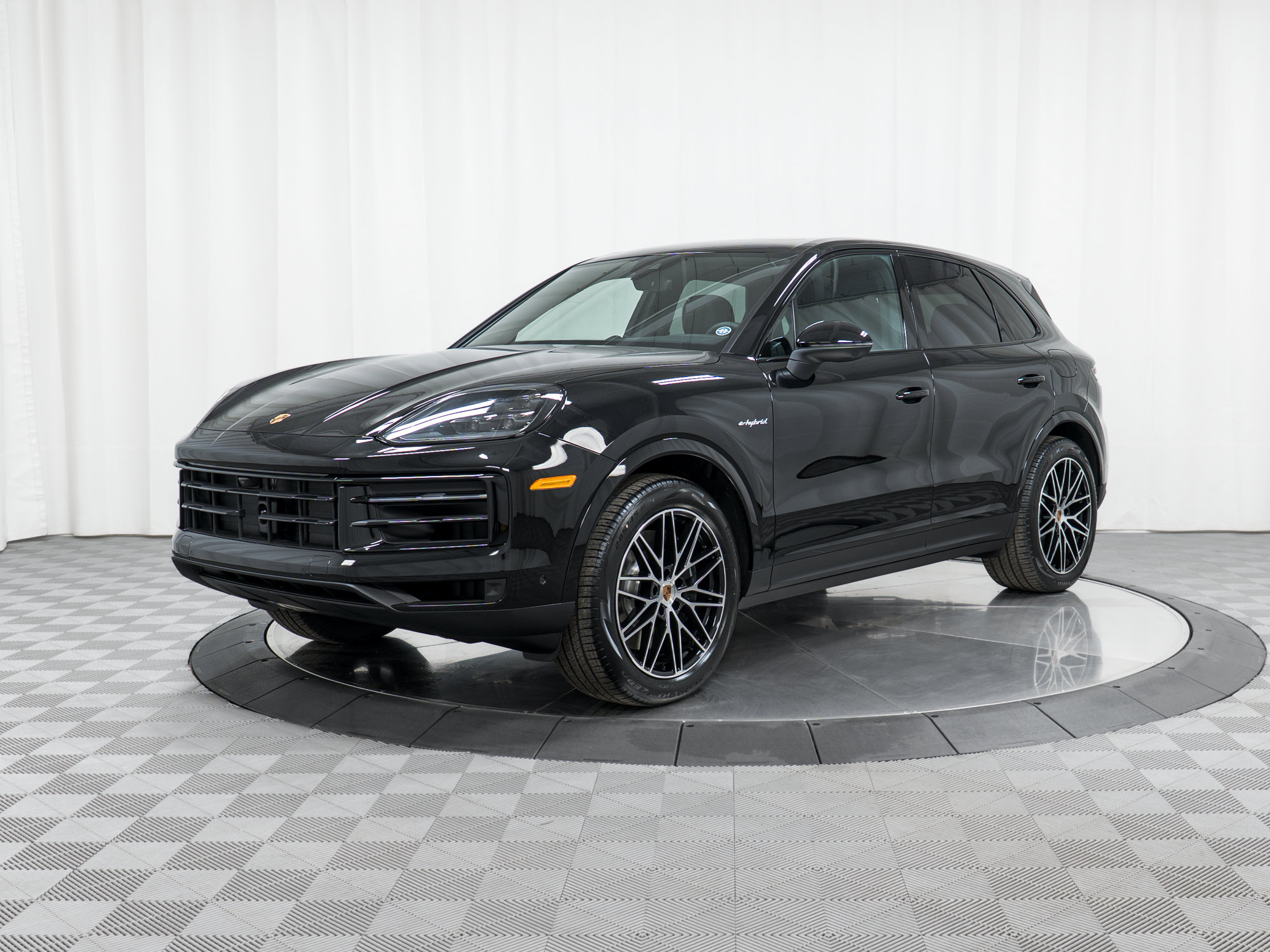 New 2026 Porsche Cayenne S AWD/4WD image 1