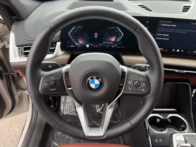 Used 2026 BMW X1 xDrive28i w/ Technology Package image 24