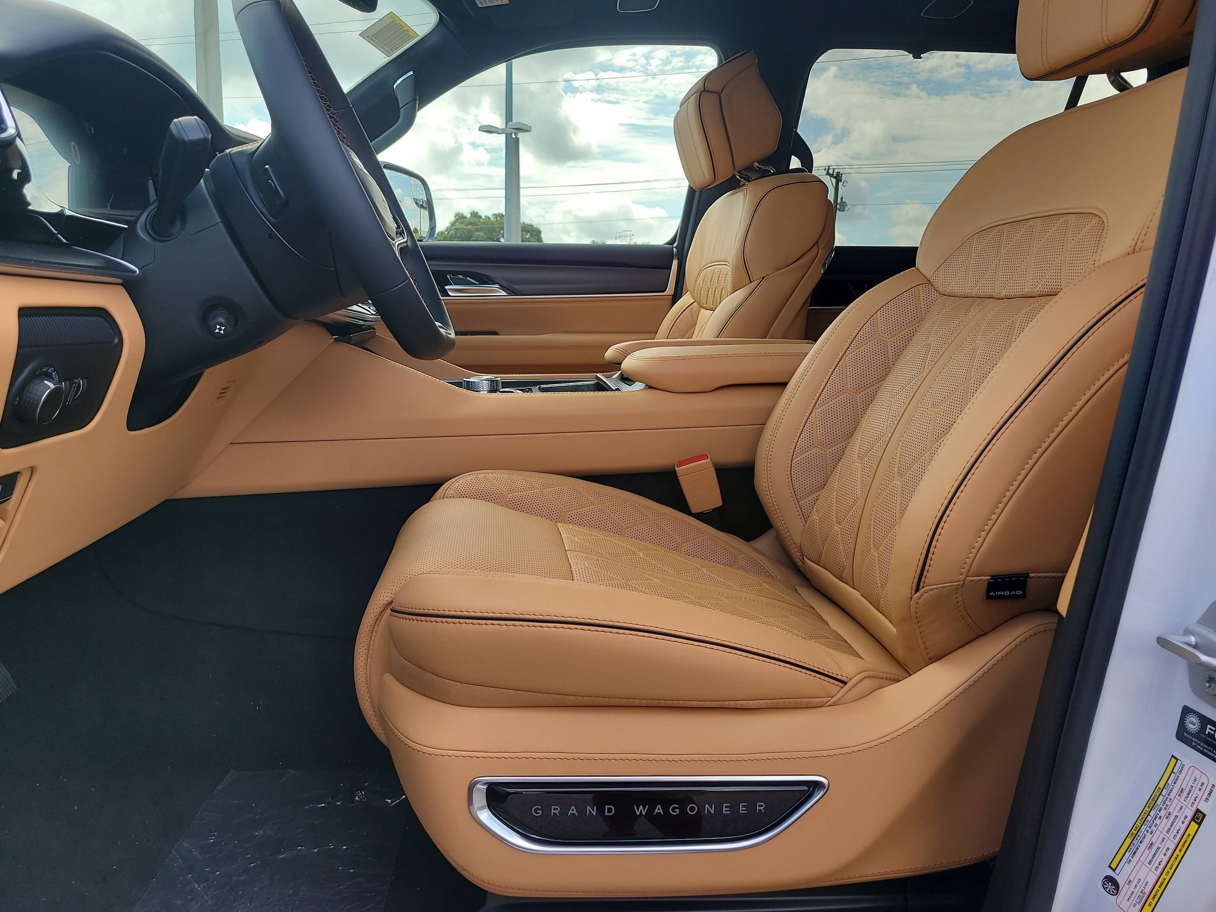 New 2026 Jeep Grand Wagoneer Summit AWD/4WD image 16