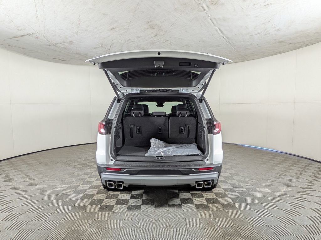 New 2026 GMC Acadia Elevation image 9