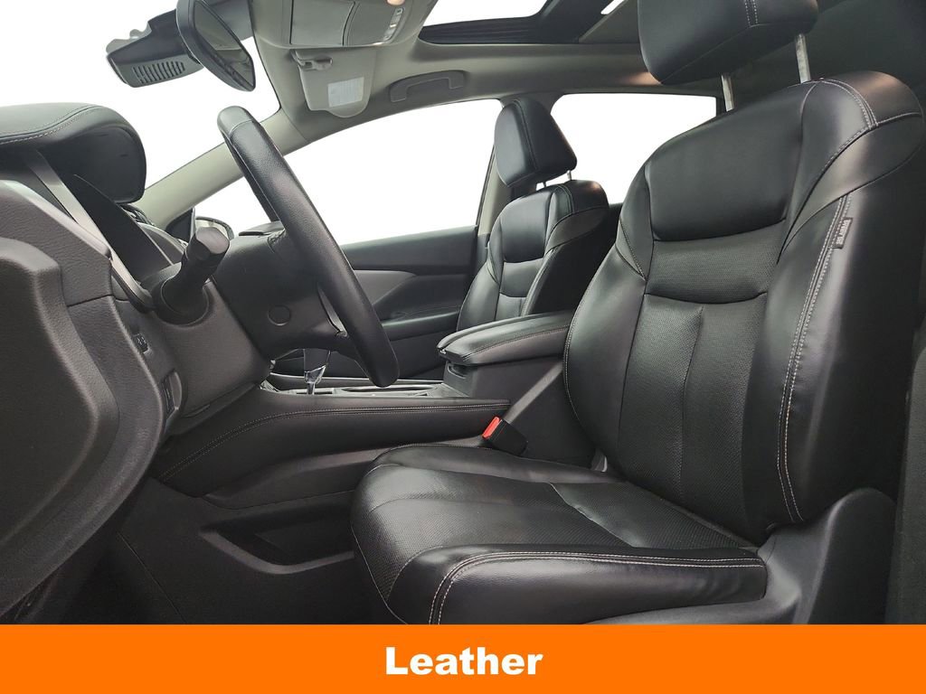 Used 2022 Nissan Murano SL w/ SL Moonroof Package image 11