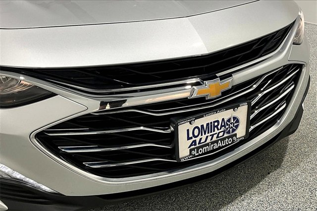Used 2020 Chevrolet Malibu LT image 34