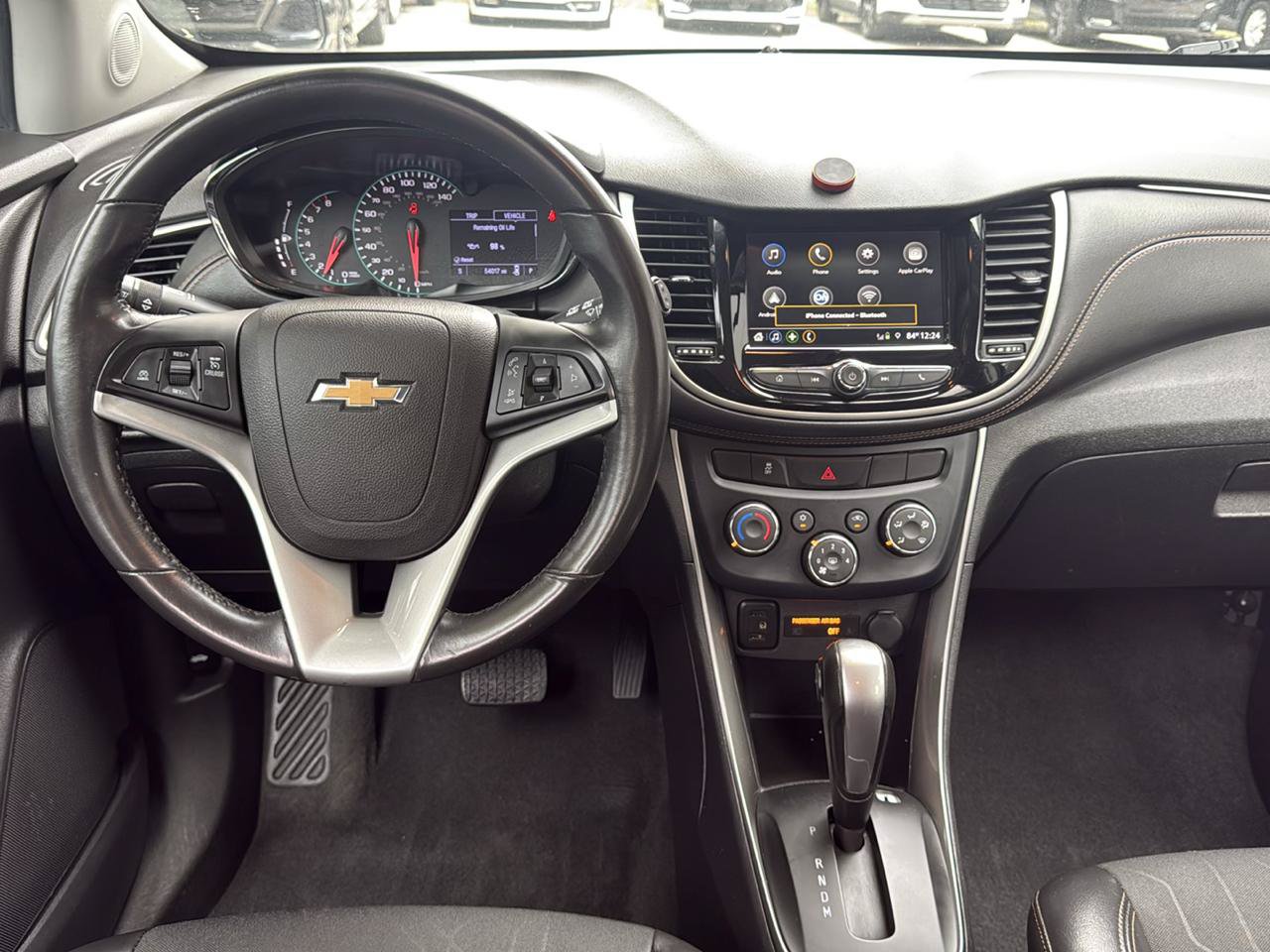 Used 2019 Chevrolet Trax LT w/ LT Convenience Package AWD/4WD image 21