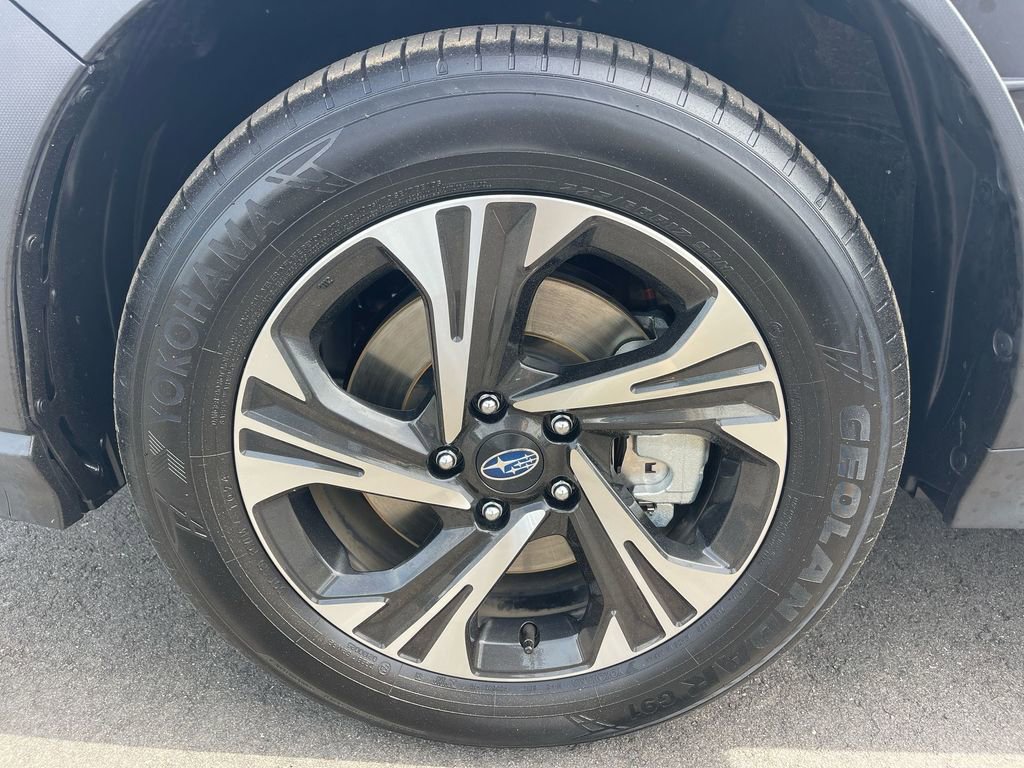 Used 2024 Subaru Crosstrek 2.0i Premium image 32