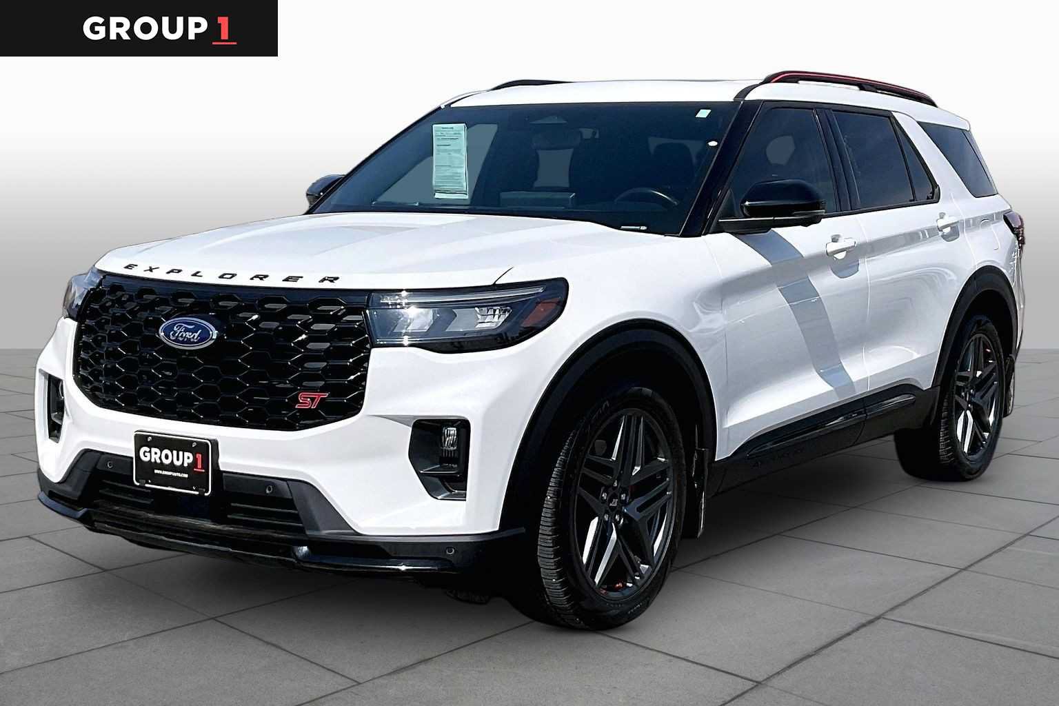 Certified 2025 Ford Explorer ST w/ Sun And Sound Package AWD/4WD image 1