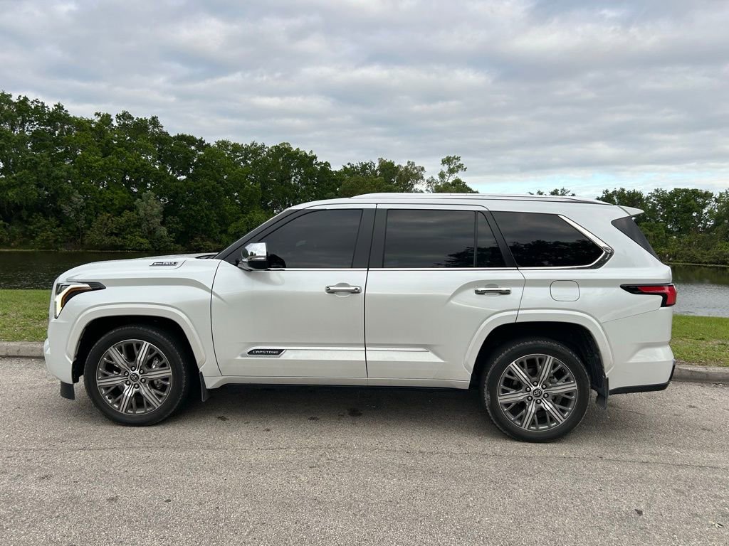 Used 2024 Toyota Sequoia Capstone image 2