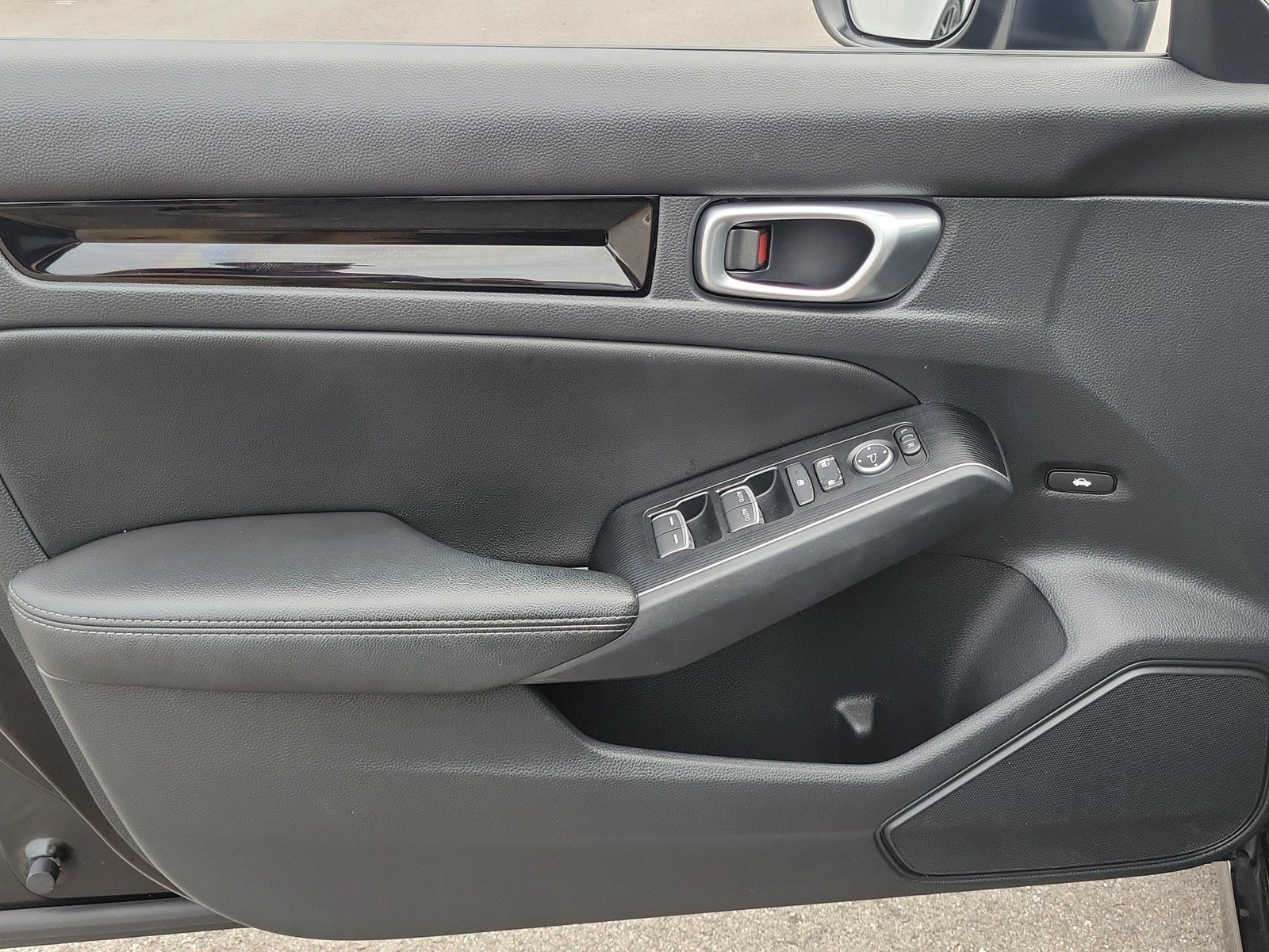 Used 2024 Honda Civic Touring image 13