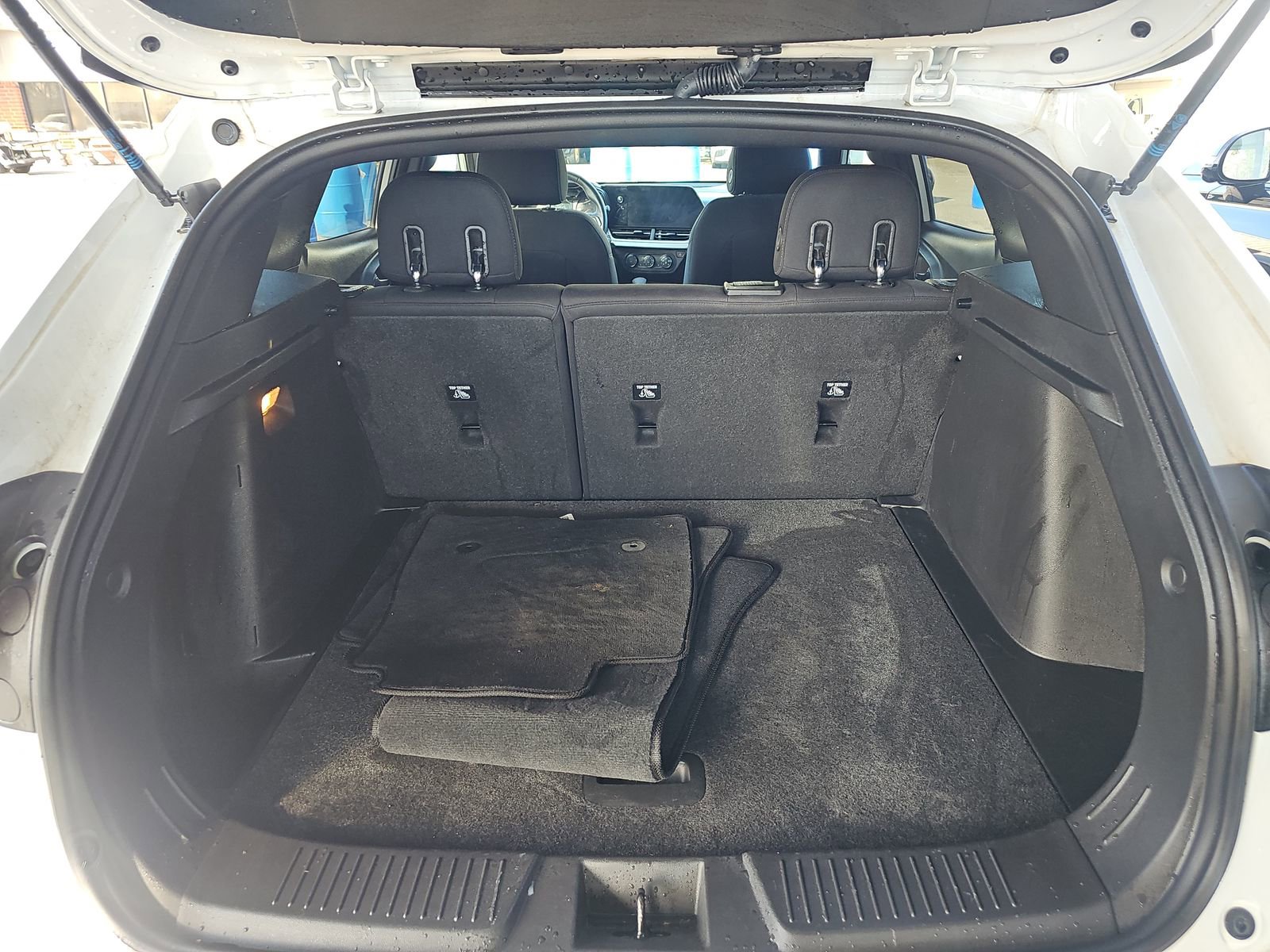 Used 2024 Chevrolet Trax RS w/ Driver Confidence Package image 23