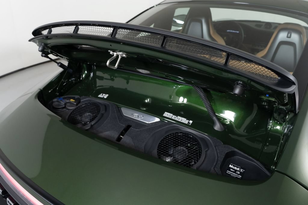 Used 2026 Porsche 911 GT3 RWD image 15