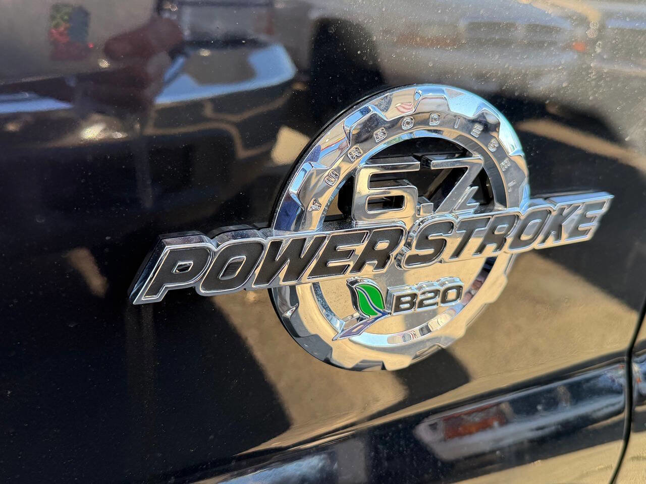 Used 2016 Ford F250 Lariat w/ Lariat Ultimate Package image 25