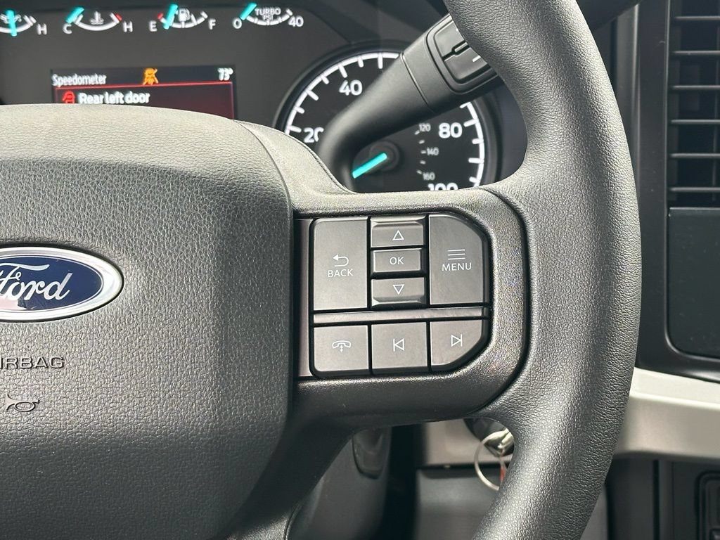 New 2026 Ford F550 4x4 SuperCab Super Duty image 9