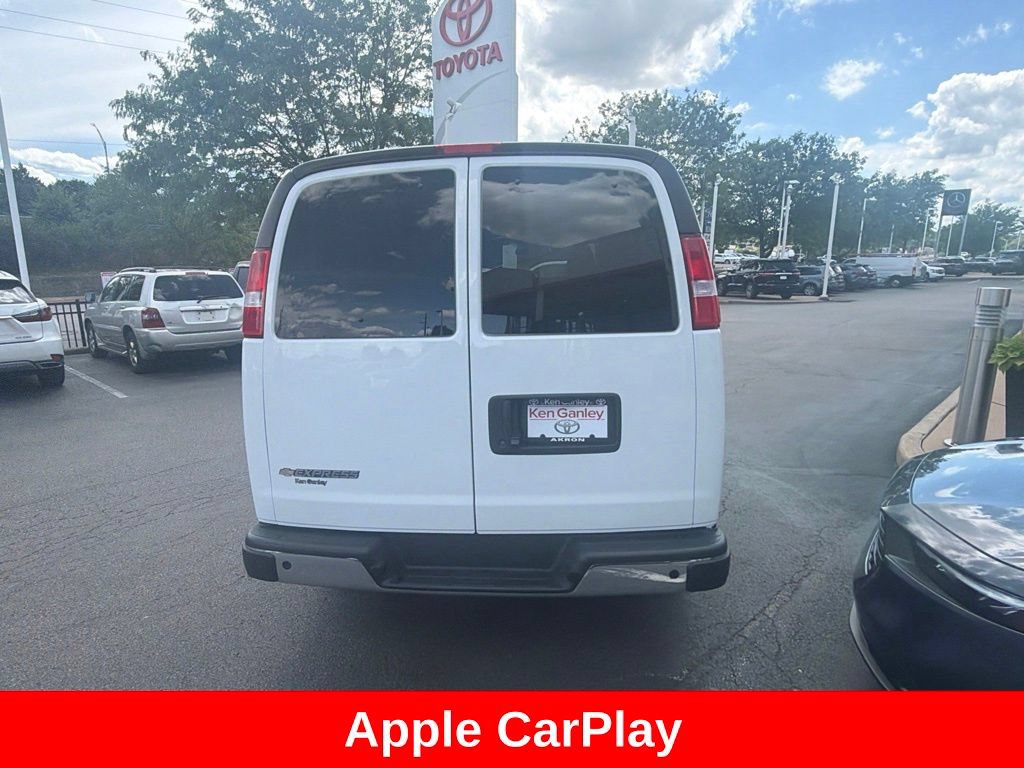 Used 2025 Chevrolet Express 3500 LT w/ LT Preferred Equipment Group RWD image 6