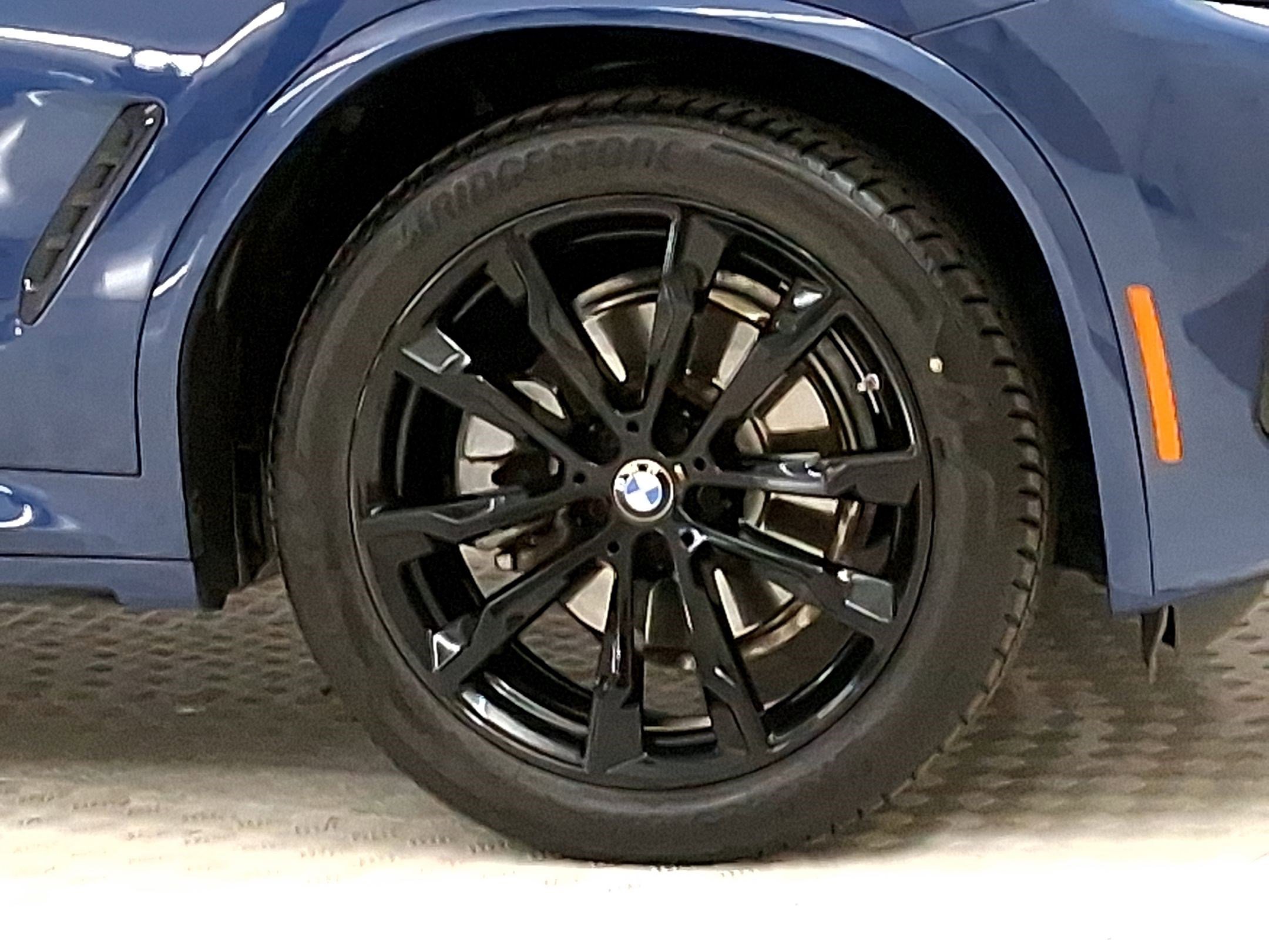 Certified 2022 BMW X3 sDrive30i w/ M Sport Package RWD image 10