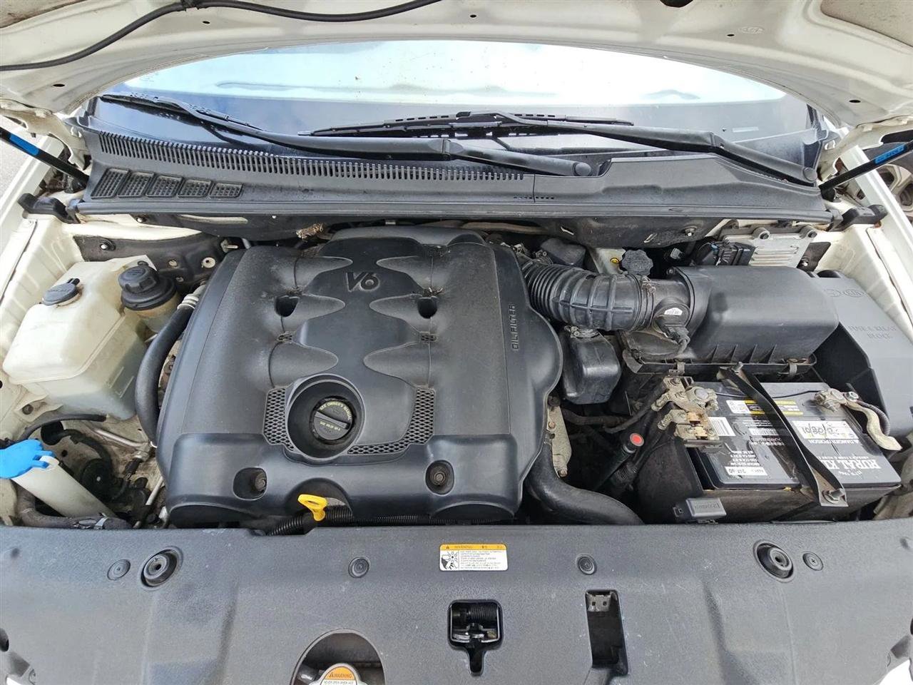 Used 2009 Kia Sedona LX image 23