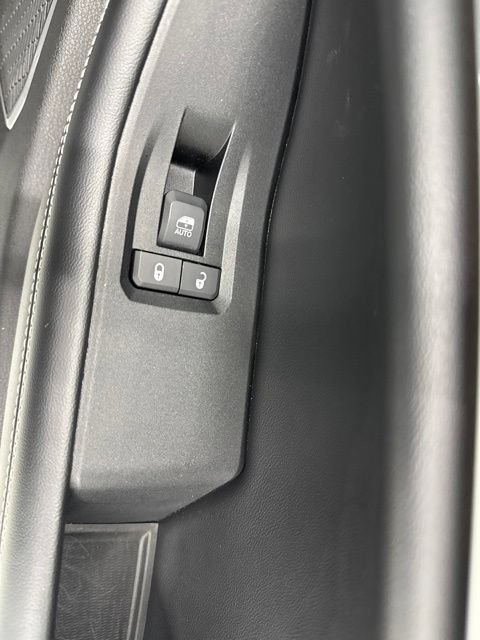Used 2024 Jeep Grand Cherokee Limited 4xe AWD/4WD image 30