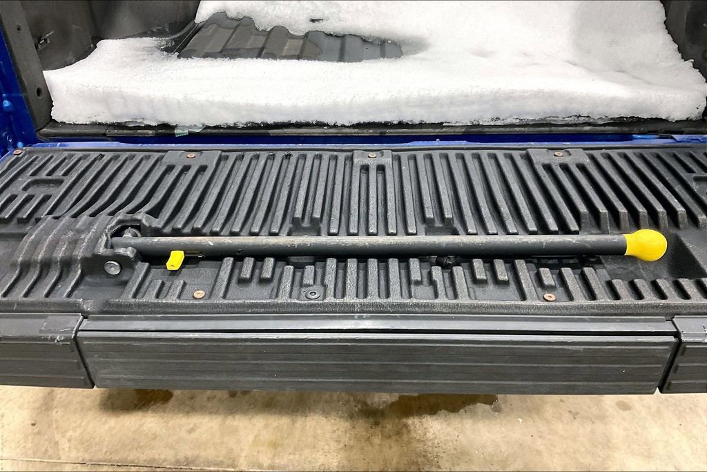 Used 2013 Ford F150 Raptor w/ Luxury Equipment Group image 18