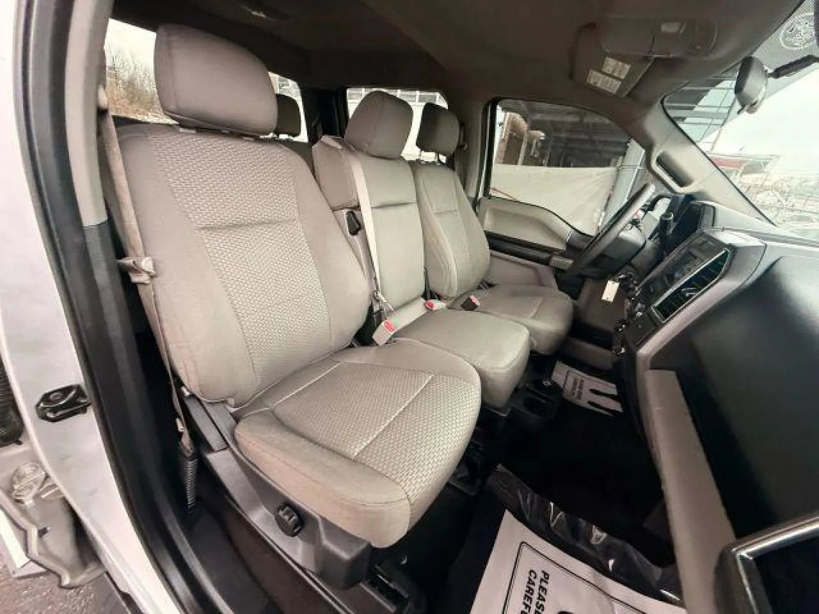 Used 2015 Ford F150 XLT image 20