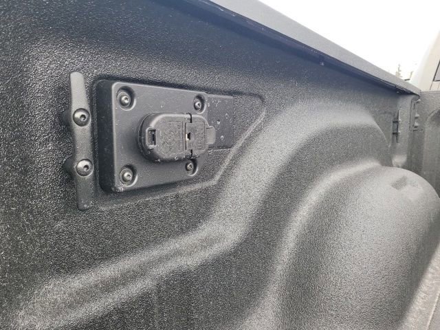 New 2024 RAM 3500 Tradesman w/ Chrome Appearance Group AWD/4WD image 21