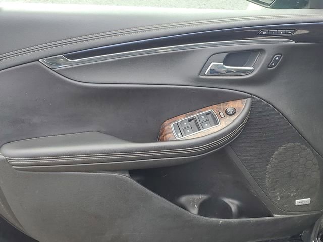 Used 2015 Chevrolet Impala LTZ image 23