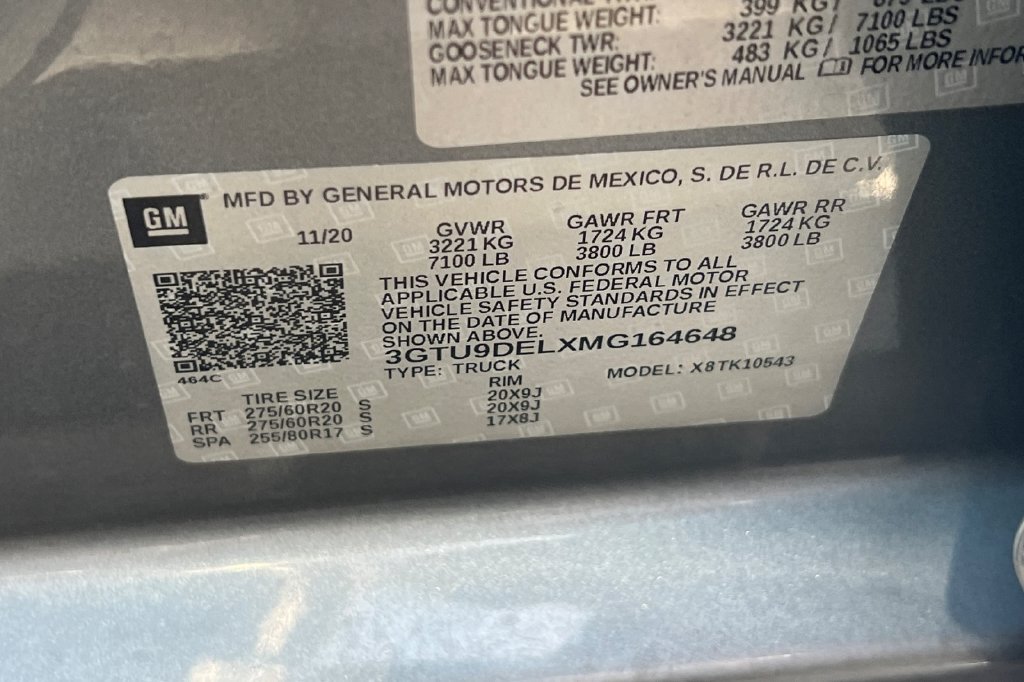 Used 2021 GMC Sierra 1500 SLT w/ SLT Premium Plus Package AWD/4WD image 32