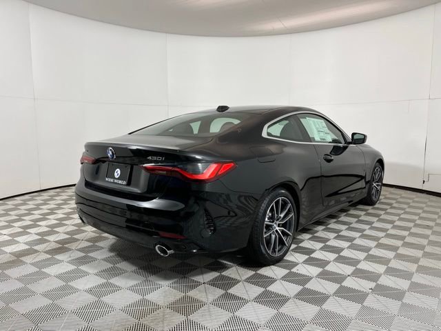 Used 2025 BMW 430i xDrive Coupe w/ Convenience Package image 7