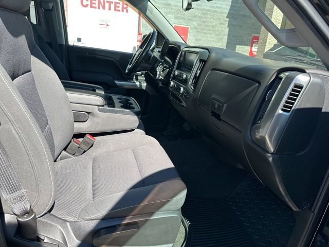 Used 2018 Chevrolet Silverado 1500 LT w/ All Star Edition AWD/4WD image 31