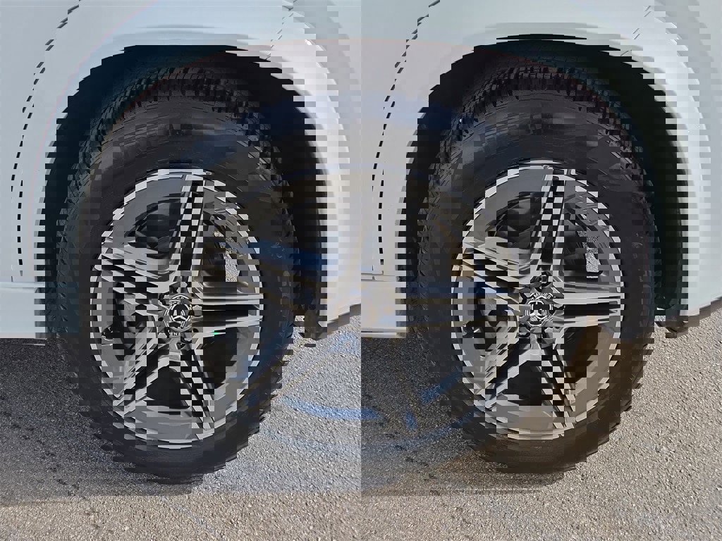 Used 2024 Mercedes-Benz GLE 450 GLE 450 Exclusive AMG Line Ni image 11