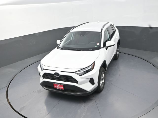 Used 2024 Toyota RAV4 XLE image 51