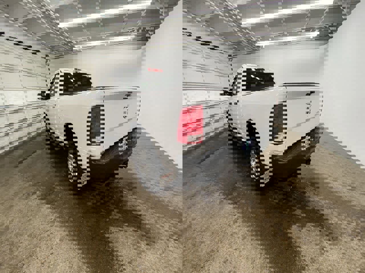 Used 2017 RAM 3500 Tradesman w/ Popular Equipment Group image 4