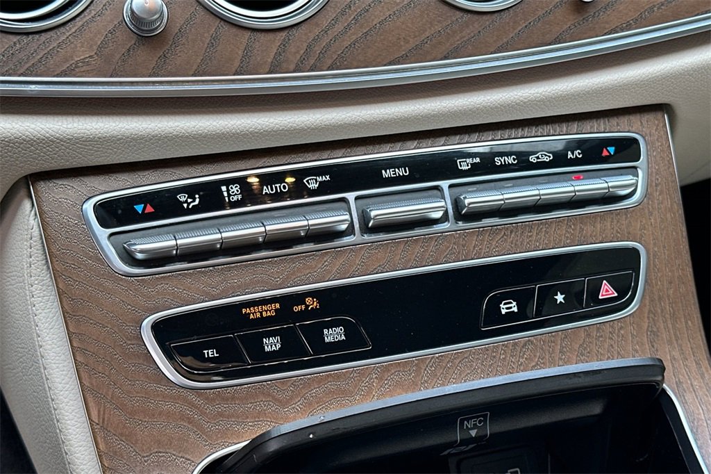 Used 2021 Mercedes-Benz E 350 Sedan image 23