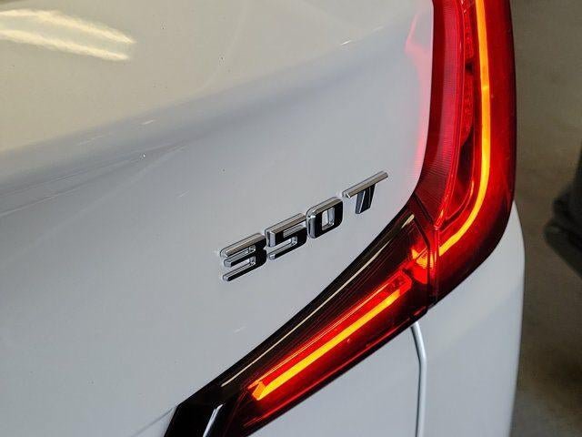 Certified 2023 Cadillac XT4 Premium Luxury FWD image 8