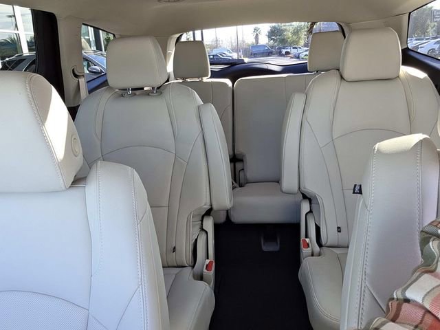 Used 2024 Buick Enclave Essence w/ Experience Buick Package image 24