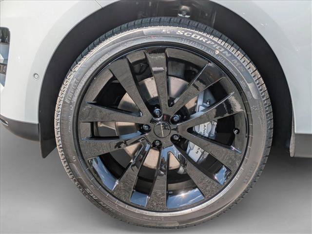 New 2026 Land Rover Range Rover Sport SE AWD/4WD image 10