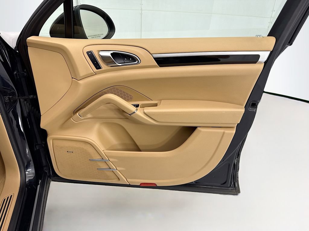 Used 2014 Porsche Cayenne Diesel image 23
