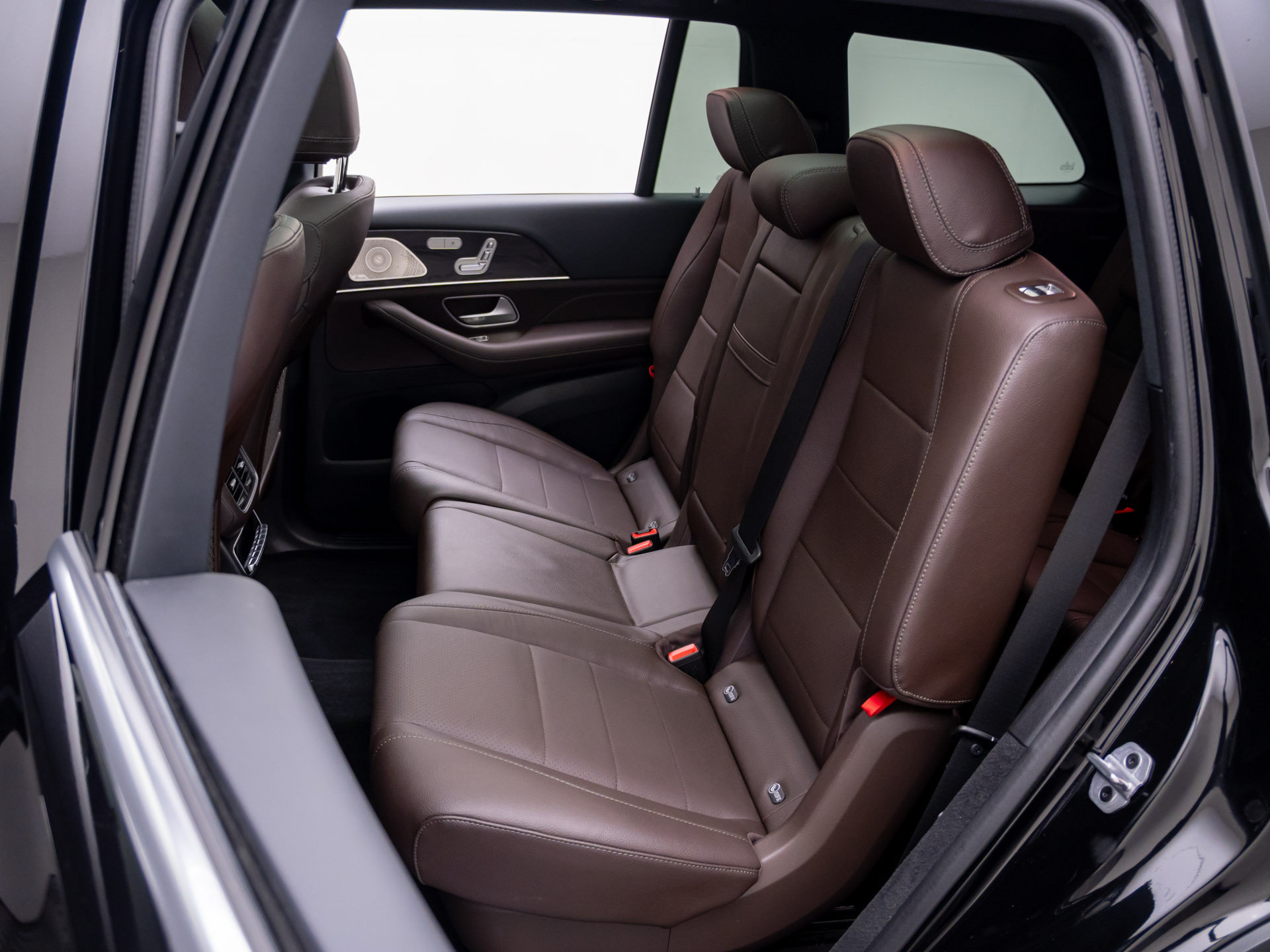 Used 2023 Mercedes-Benz GLS 450 4MATIC image 17