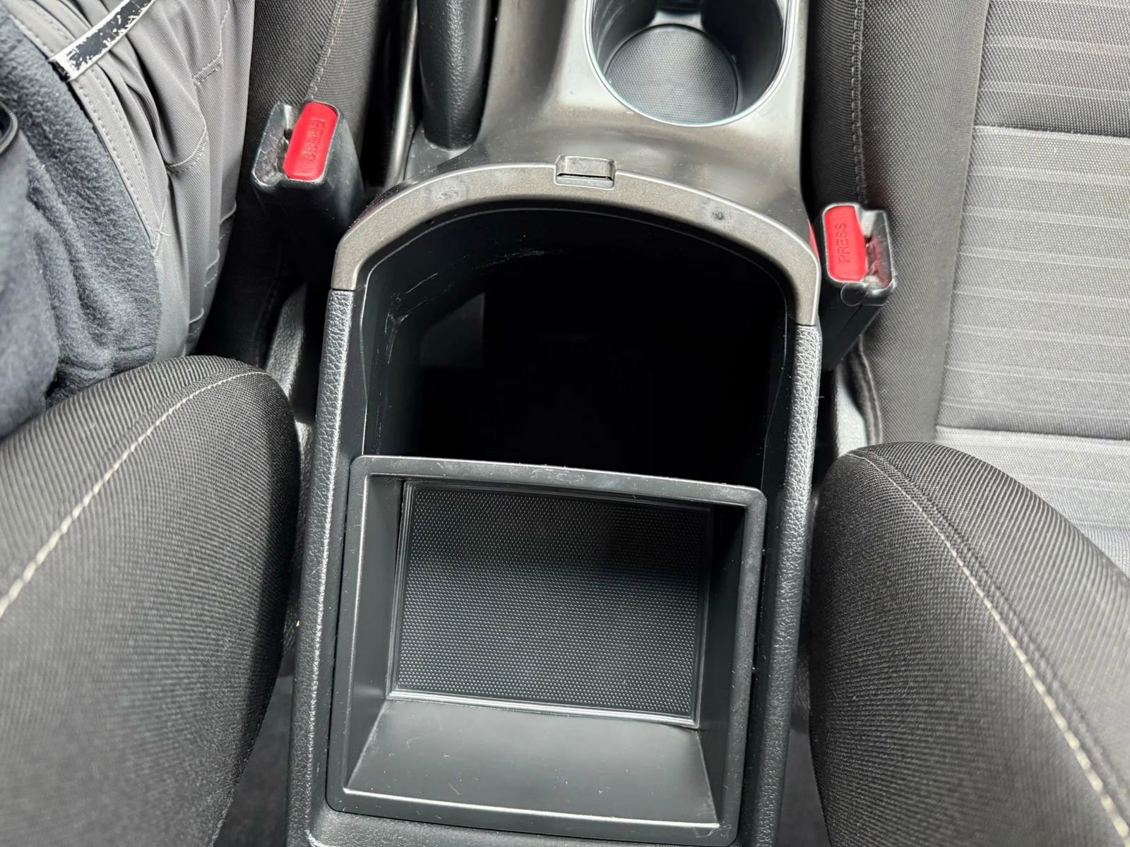 Used 2018 Kia Forte S FWD image 33