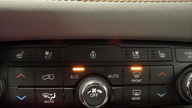 Used 2022 Dodge Durango R/T image 37