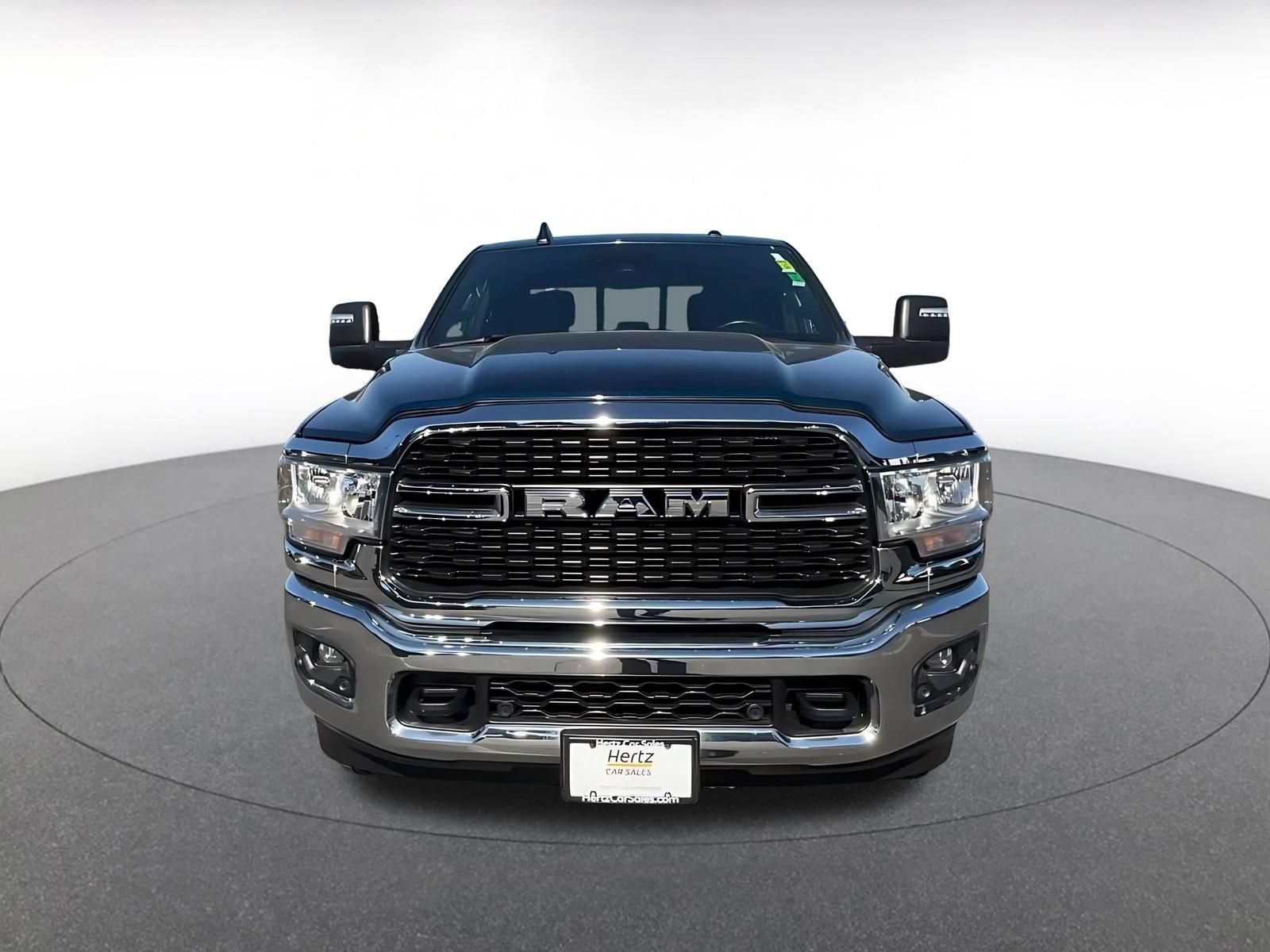 Used 2024 RAM 2500 Big Horn w/ Safety Group AWD/4WD image 4