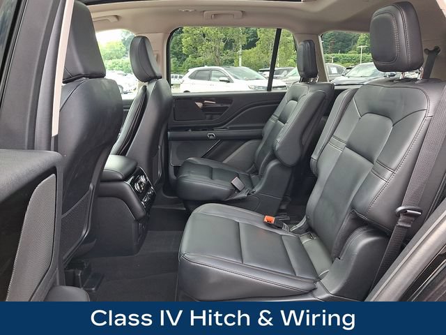 Used 2023 Lincoln Aviator AWD w/ Premium Package image 18