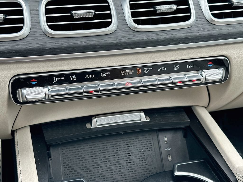 Used 2026 Mercedes-Benz GLS 580 4MATIC image 16