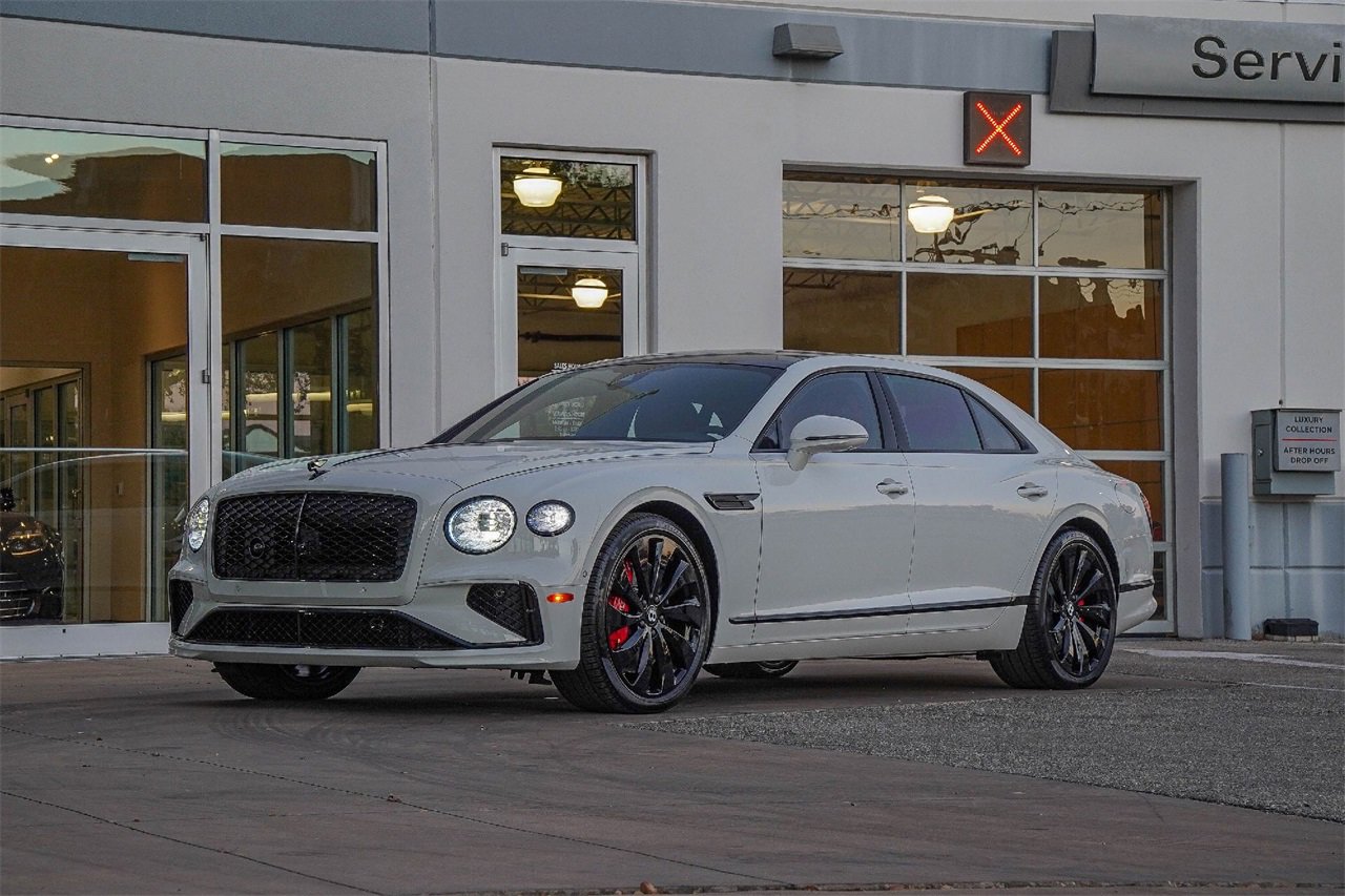 New 2026 Bentley Flying Spur Plug-In Hybrid image 12
