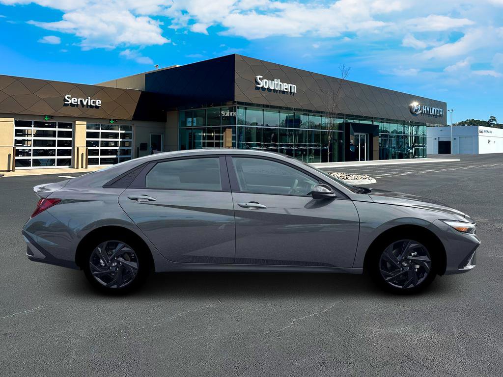 New 2026 Hyundai Elantra Sport image 10