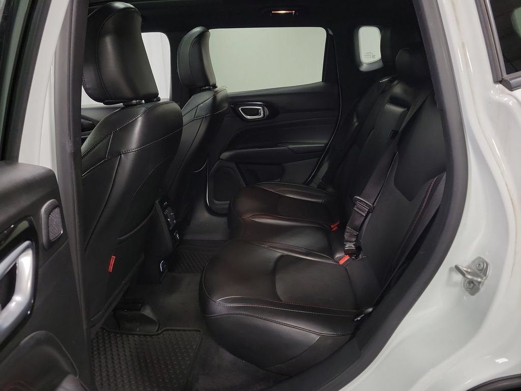 Used 2023 Jeep Compass Trailhawk w/ Sun and Sound Group AWD/4WD image 25