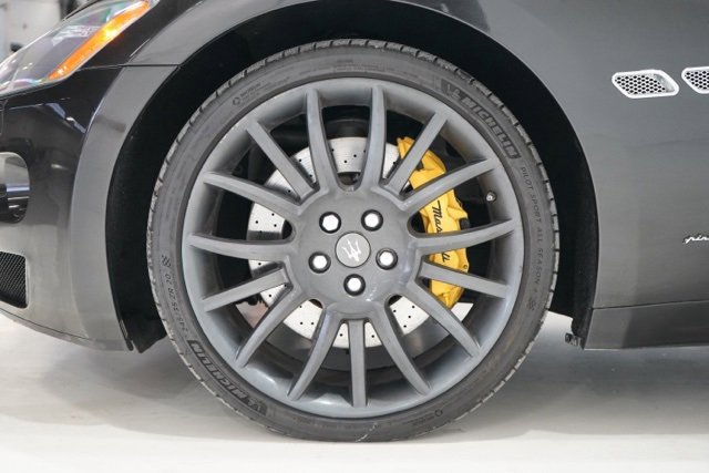 Used 2016 Maserati GranTurismo Convertible image 10