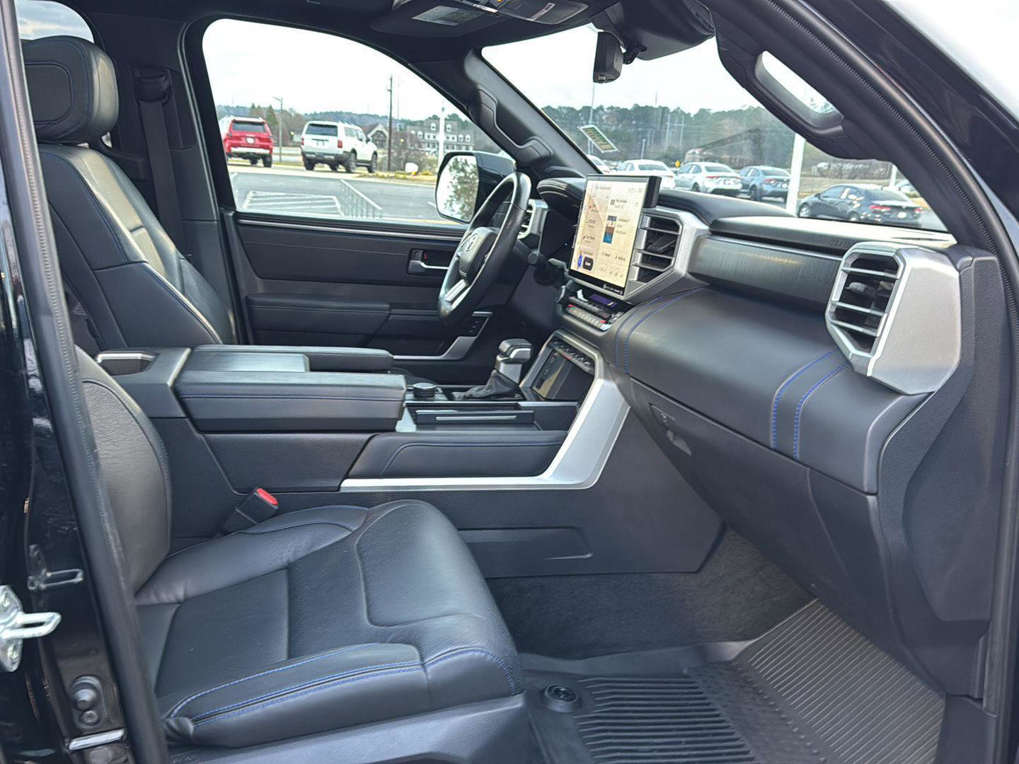 Used 2023 Toyota Tundra Platinum image 10