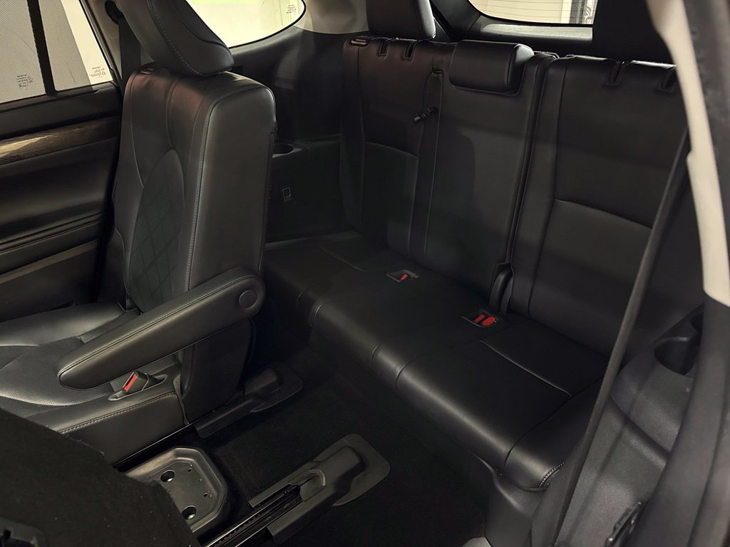 Used 2020 Toyota Highlander Platinum AWD/4WD image 21