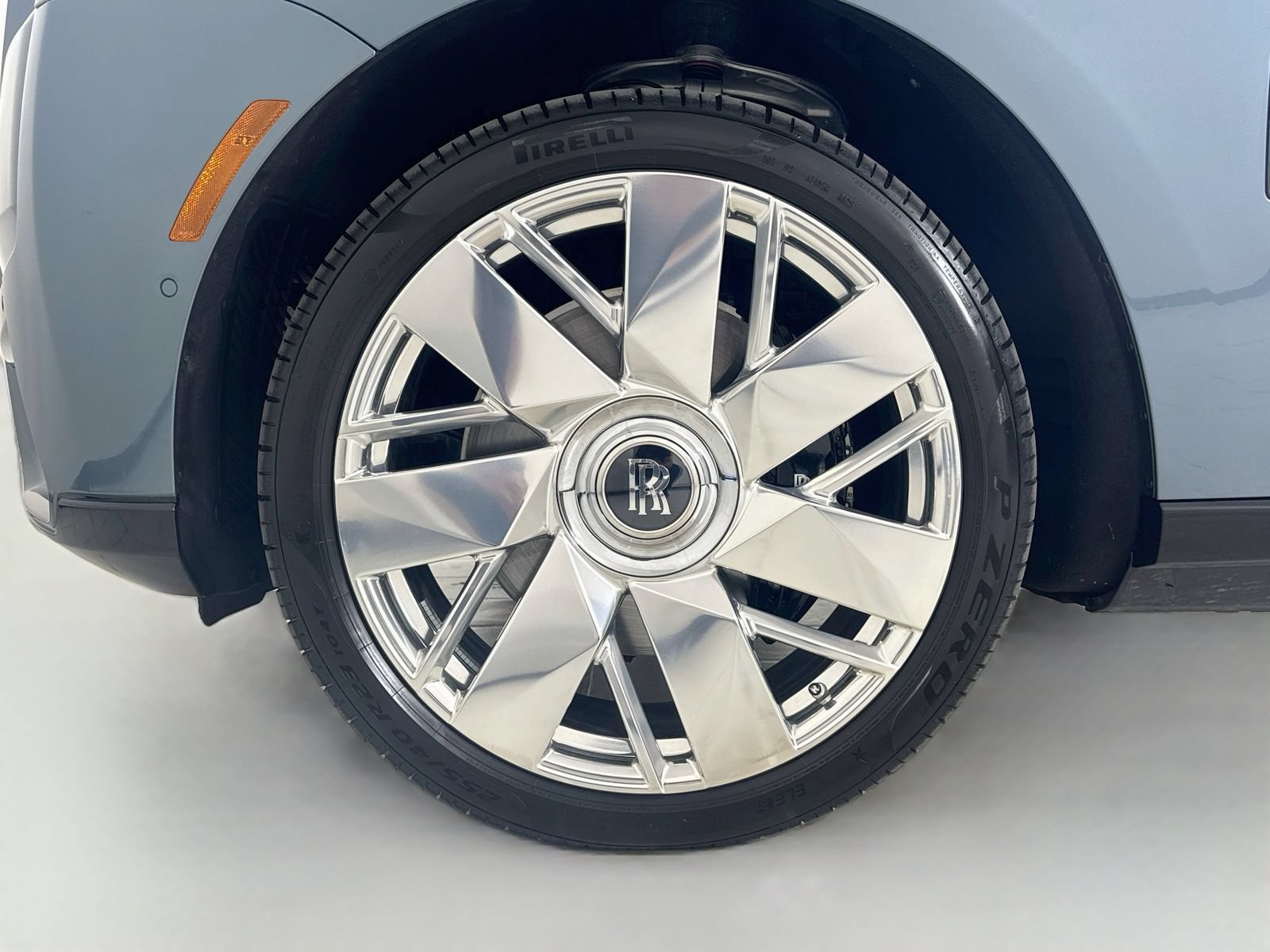 Certified 2026 Rolls-Royce Cullinan AWD/4WD image 10