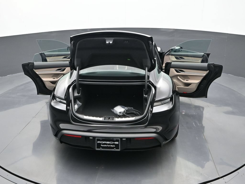 New 2026 Porsche Taycan 4S AWD/4WD image 29