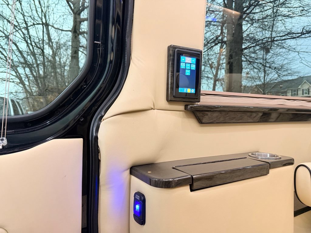 Used 2020 Mercedes-Benz Sprinter 3500 image 18